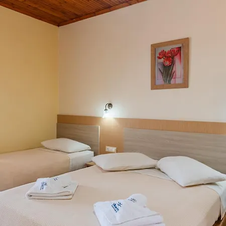Village & Family Lejlighedshotel 3*
